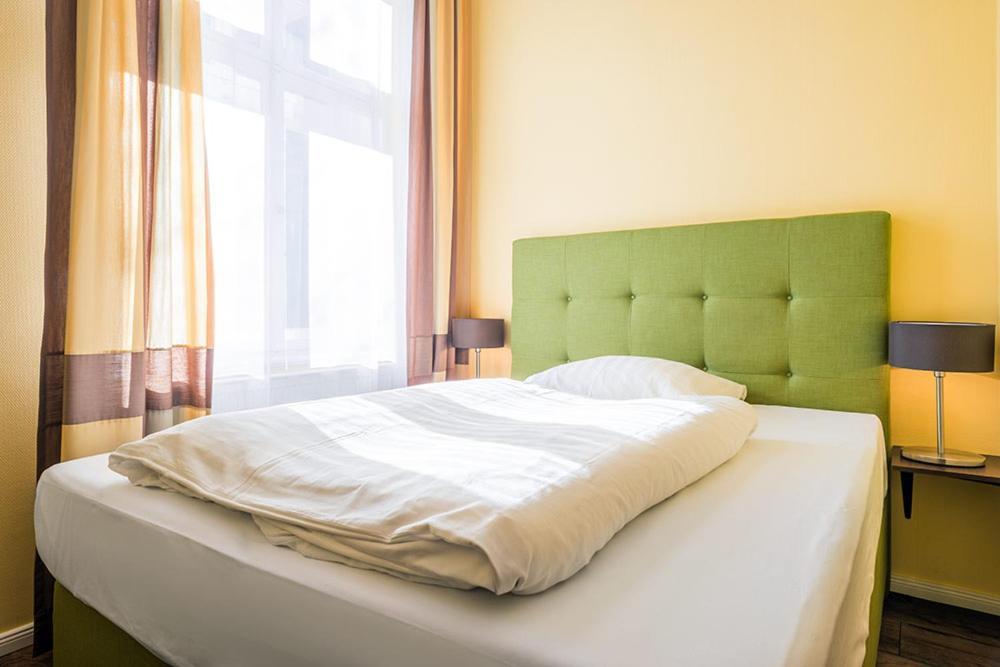 Hotel-Pension Michele เบอร์ลิน ภายนอก รูปภาพ